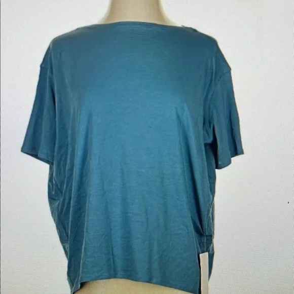 LULULEMON BACK IN ACTION SHORT SLEEVE SHIRT IN BLUE SZ 4 NWT - Picture 6 of 7